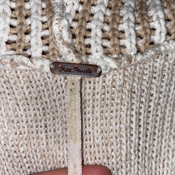 Free People Boho Hooded Sleeveless Knit Vest Size Small - Picture 5 of 8